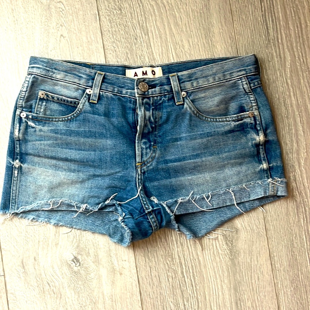 AMO tomboy jean short 🌊🌴🌞